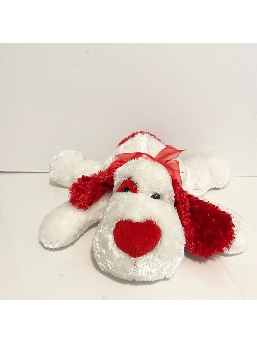 Carlton Cards Puppy Dog Plush Valentines Day Heart Floppy Red White Bow Stuffed